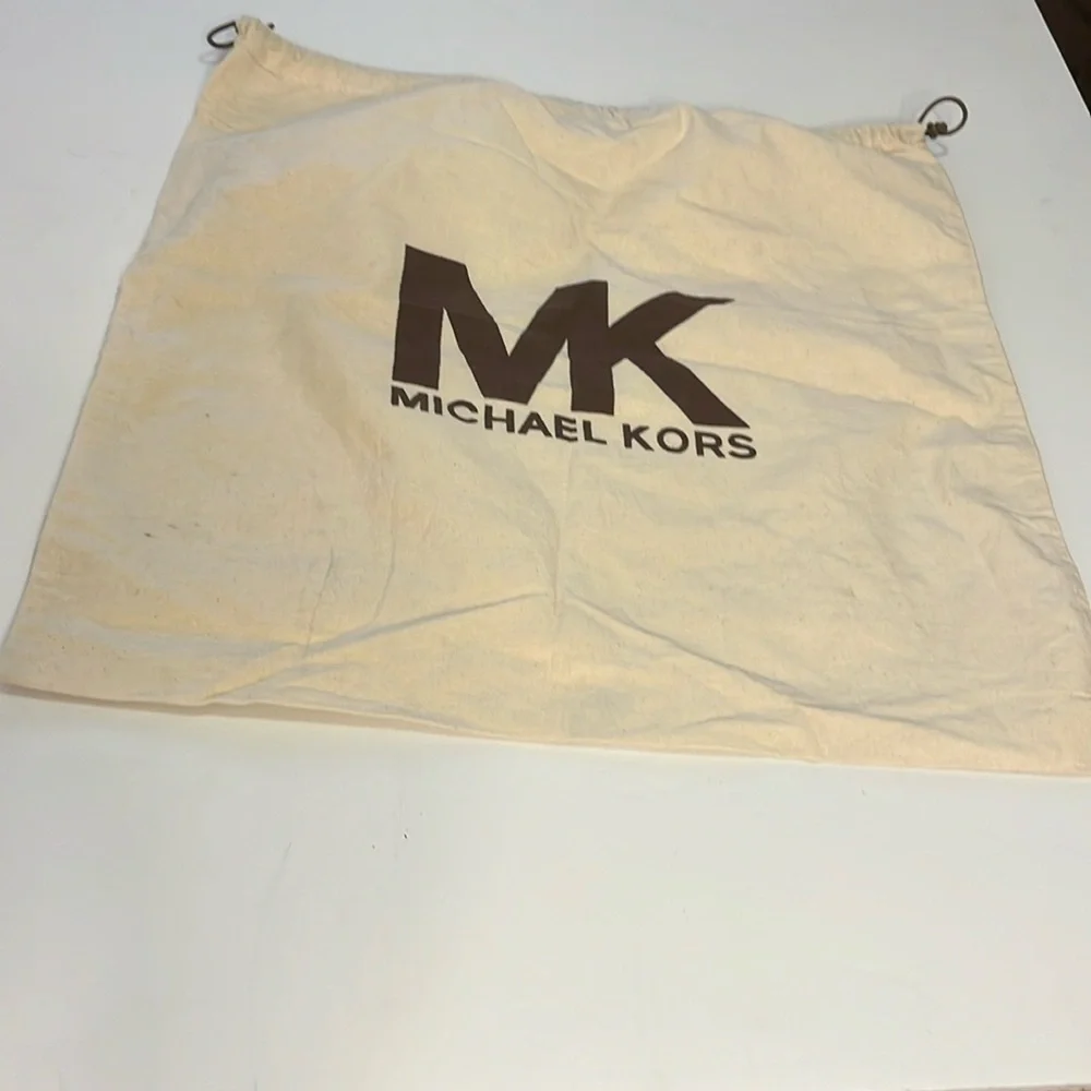 Michael Kors extra large dust bag 21 x 21